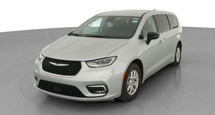 Thumbnail: 2024 Chrysler Pacifica - 1