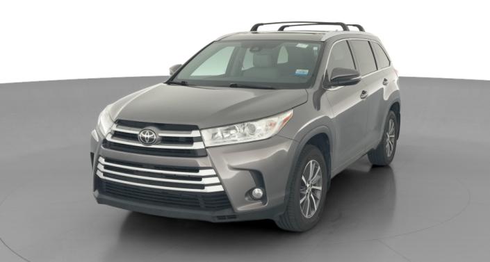 Thumbnail: 2017 Toyota Highlander - 1