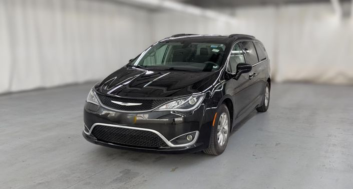 Thumbnail: 2018 Chrysler Pacifica - 1
