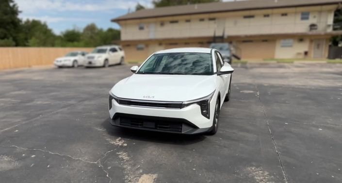 Thumbnail: 2025 Kia K4 - 1