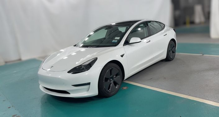 Thumbnail: 2023 Tesla Model 3 - 1