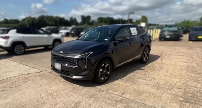Thumbnail: 2026 Kia Sportage - 1