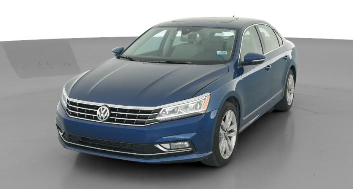 2017 Volkswagen Passat SEL -
                  Indianapolis, IN