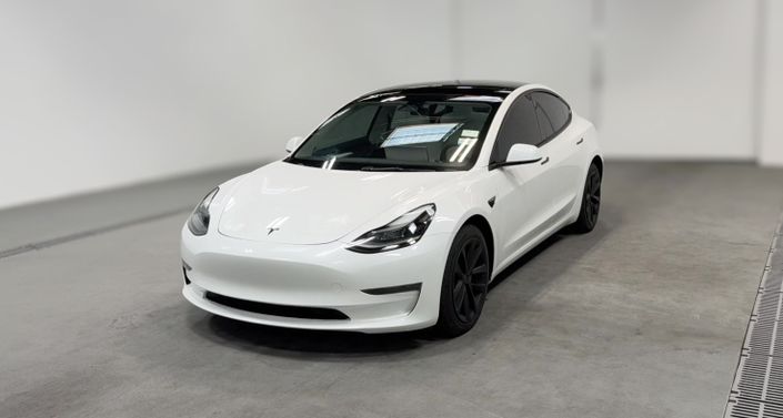 Thumbnail: 2023 Tesla Model 3 - 1