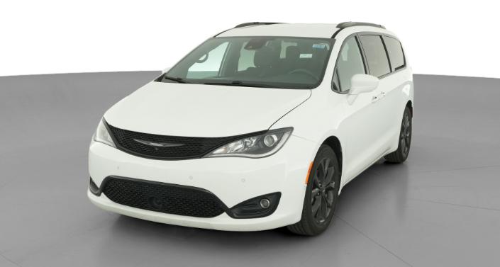 Thumbnail: 2019 Chrysler Pacifica - 1