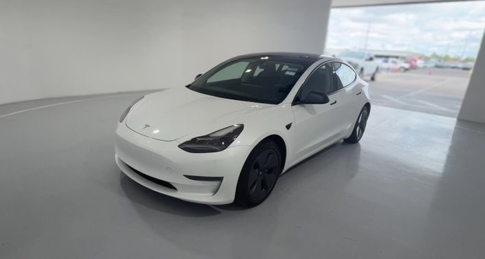 Thumbnail: 2023 Tesla Model 3 - 1