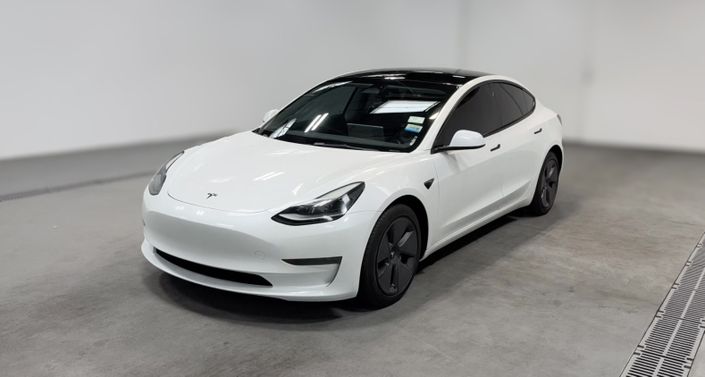 Thumbnail: 2023 Tesla Model 3 - 1