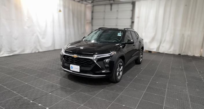 Thumbnail: 2025 Chevrolet Trax - 1