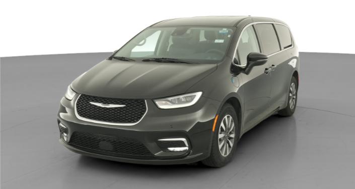 Thumbnail: 2023 Chrysler Pacifica - 1