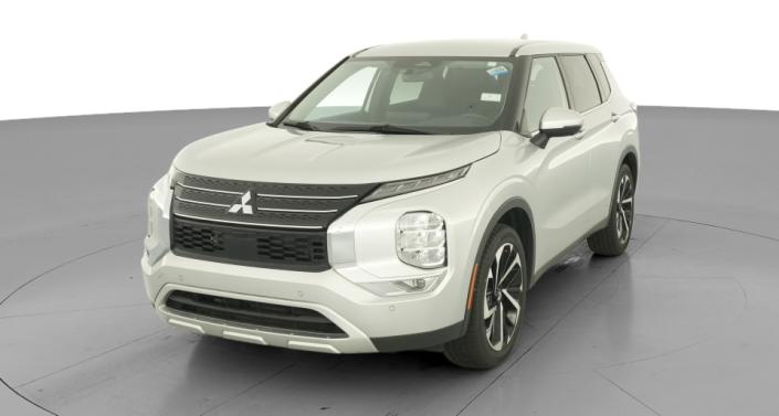 Thumbnail: 2024 Mitsubishi Outlander - 1