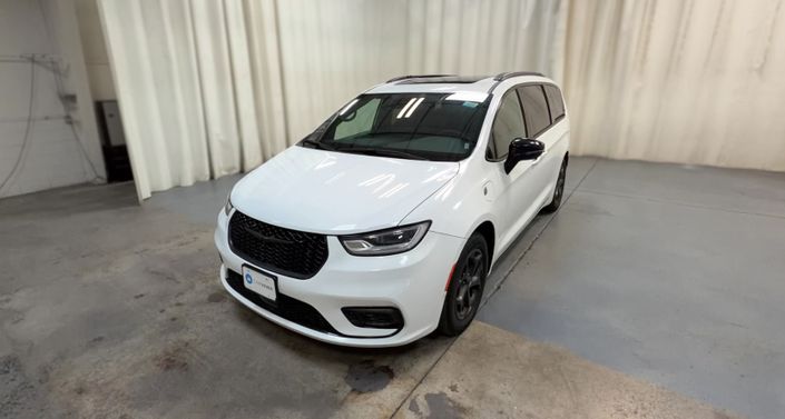 Thumbnail: 2024 Chrysler Pacifica - 1