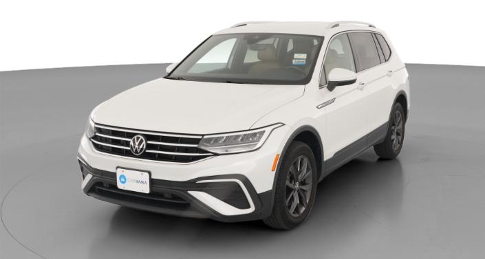 Thumbnail: 2023 Volkswagen Tiguan - 1