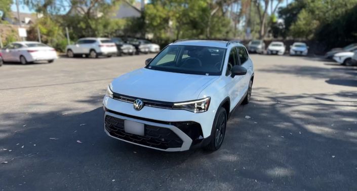 Thumbnail: 2026 Volkswagen Taos - 1