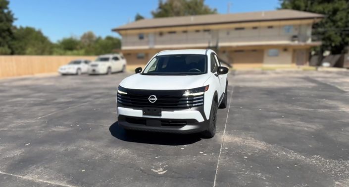 Thumbnail: 2026 Nissan Kicks - 1