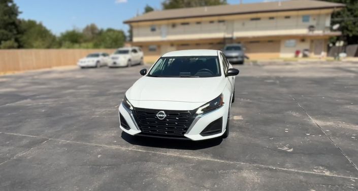 Thumbnail: 2025 Nissan Altima - 1