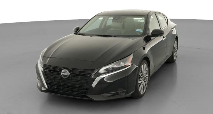Thumbnail: 2023 Nissan Altima - 1