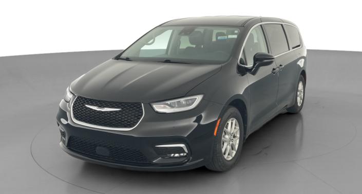 Thumbnail: 2024 Chrysler Pacifica - 1
