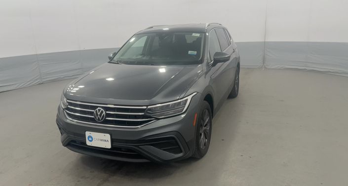 Thumbnail: 2023 Volkswagen Tiguan - 1