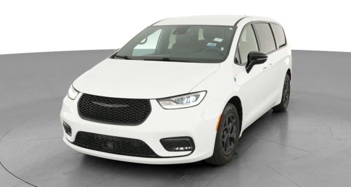 Thumbnail: 2024 Chrysler Pacifica - 1
