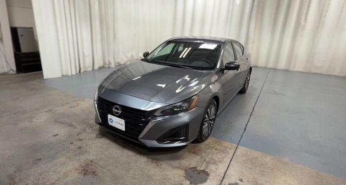Thumbnail: 2025 Nissan Altima - 1
