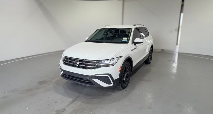 Thumbnail: 2024 Volkswagen Tiguan - 1
