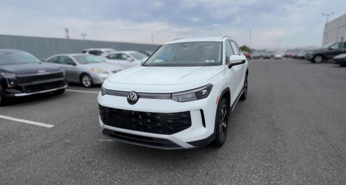 Thumbnail: 2026 Volkswagen Tiguan - 1