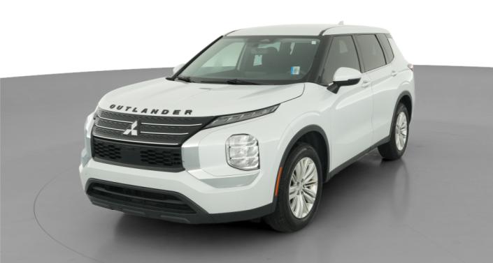 Thumbnail: 2022 Mitsubishi Outlander - 1