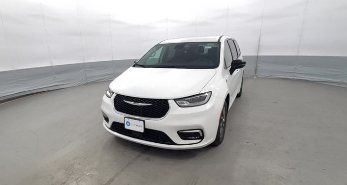 Thumbnail: 2024 Chrysler Pacifica - 1