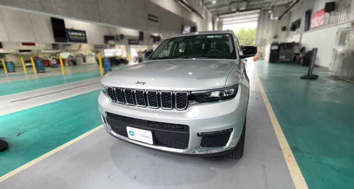 Thumbnail: 2023 Jeep Grand Cherokee L - 1