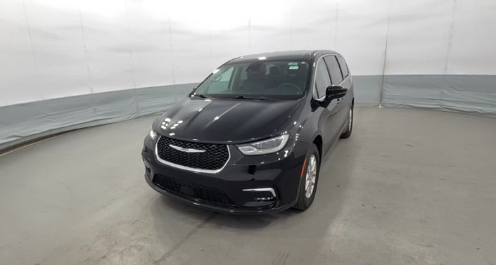 Thumbnail: 2024 Chrysler Pacifica - 1