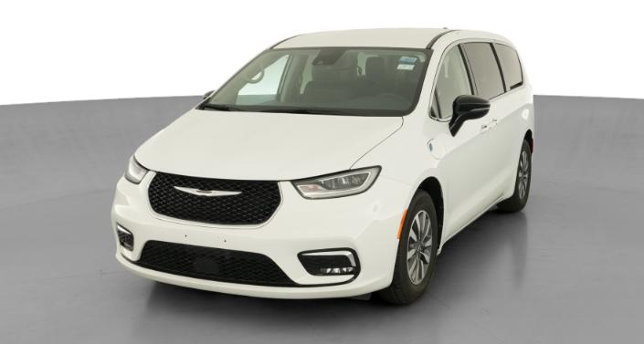 Thumbnail: 2024 Chrysler Pacifica - 1