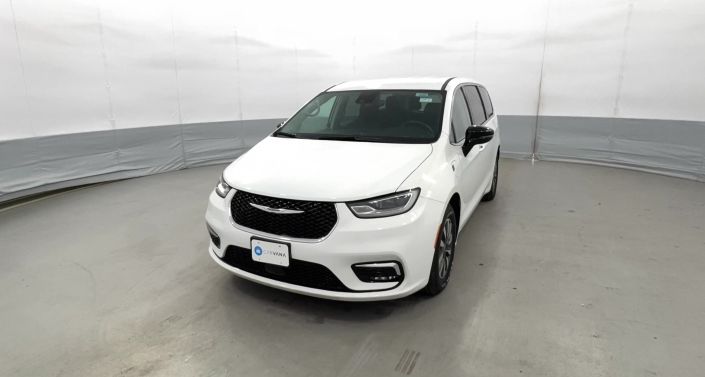 Thumbnail: 2024 Chrysler Pacifica - 1