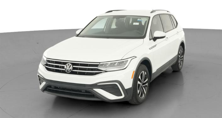 Thumbnail: 2023 Volkswagen Tiguan - 1