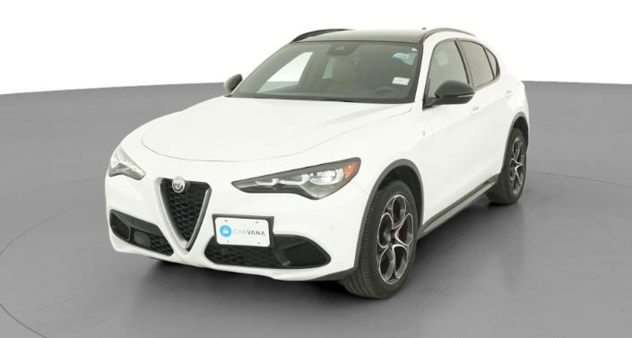Thumbnail: 2024 Alfa Romeo Stelvio - 1
