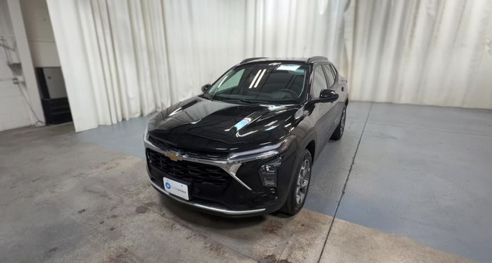 Thumbnail: 2025 Chevrolet Trax - 1