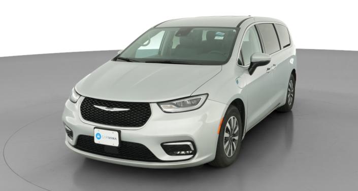 Thumbnail: 2023 Chrysler Pacifica - 1