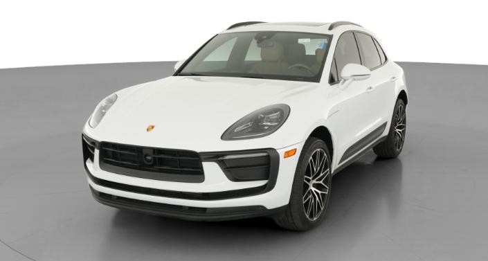 Thumbnail: 2023 Porsche Macan - 1