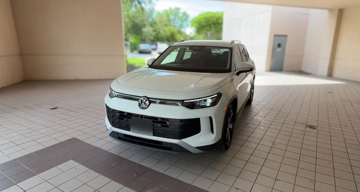 Thumbnail: 2026 Volkswagen Tiguan - 1