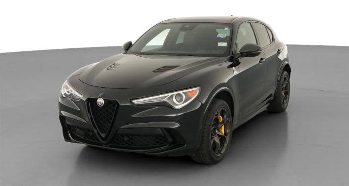 Thumbnail: 2020 Alfa Romeo Stelvio - 1