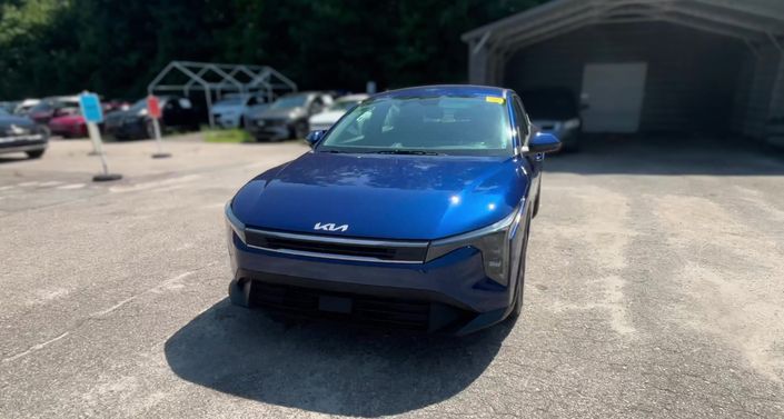 Thumbnail: 2026 Kia K4 - 1