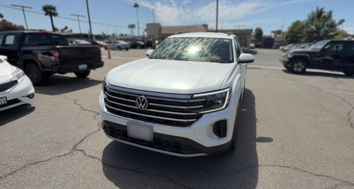 Thumbnail: 2026 Volkswagen Atlas - 1