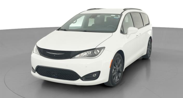 Thumbnail: 2019 Chrysler Pacifica - 1