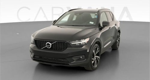 2022 Volvo XC40