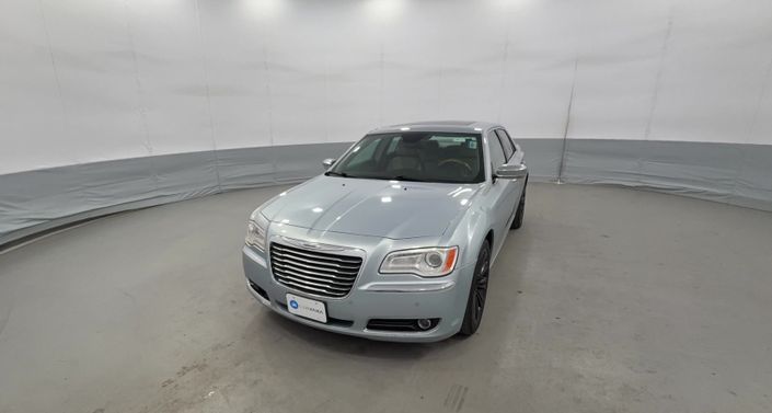 2013 Chrysler 300 C -
                  Akron, NY