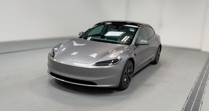 Thumbnail: 2025 Tesla Model 3 - 1