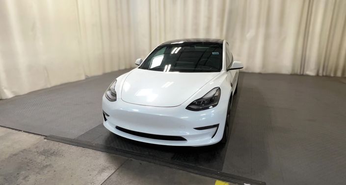 Thumbnail: 2022 Tesla Model 3 - 1
