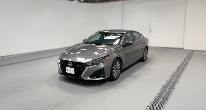 Thumbnail: 2025 Nissan Altima - 1