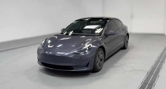 Thumbnail: 2023 Tesla Model 3 - 1