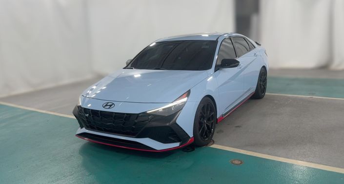 Thumbnail: 2022 Hyundai Elantra - 1