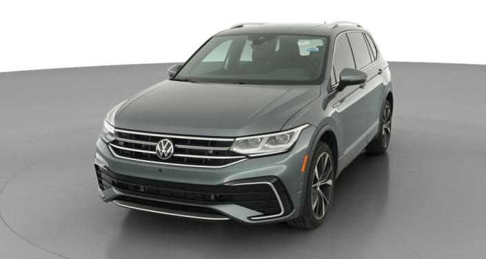 Thumbnail: 2022 Volkswagen Tiguan - 1